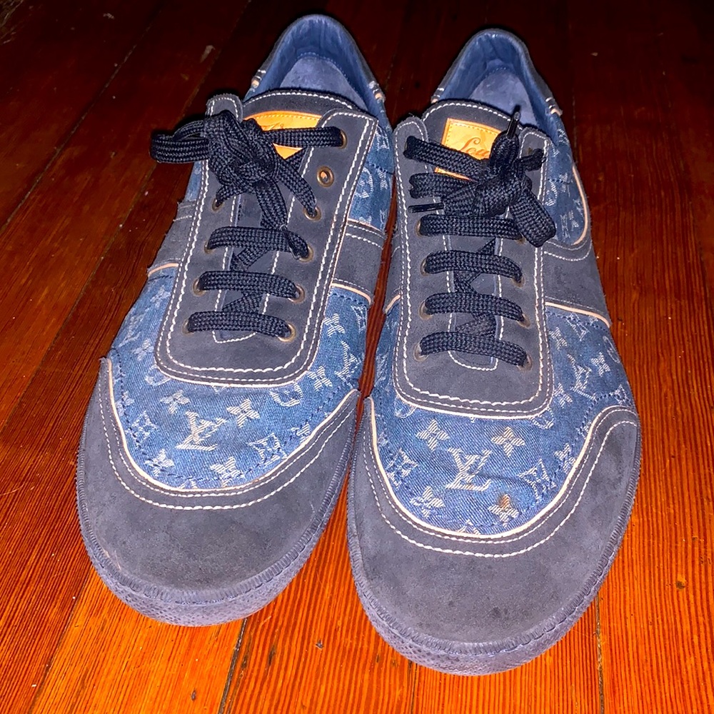 Louis Vuitton Sneakers